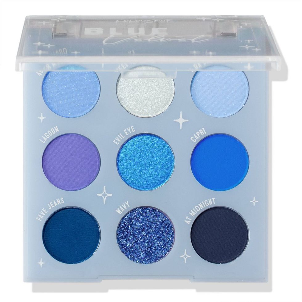 Pressed Powder Eyeshadow Makeup Palette in Blue Velvet
