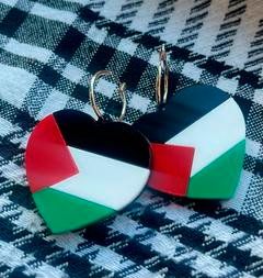 Watch: Belfast artist creates jewellery to help fundraise for Medical Aid for Palestine charity