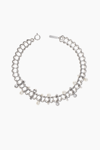 The Mindy pearl choker by Justine Clenquet.