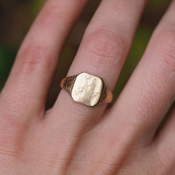 Vintage 10k Yellow Gold Size 6.5 Square Signet Ring