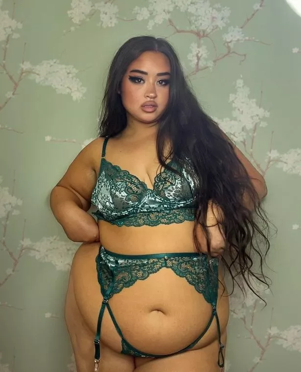 Shoppers praise fashion firm for using model with a ‘real belly’ in lingerie ad