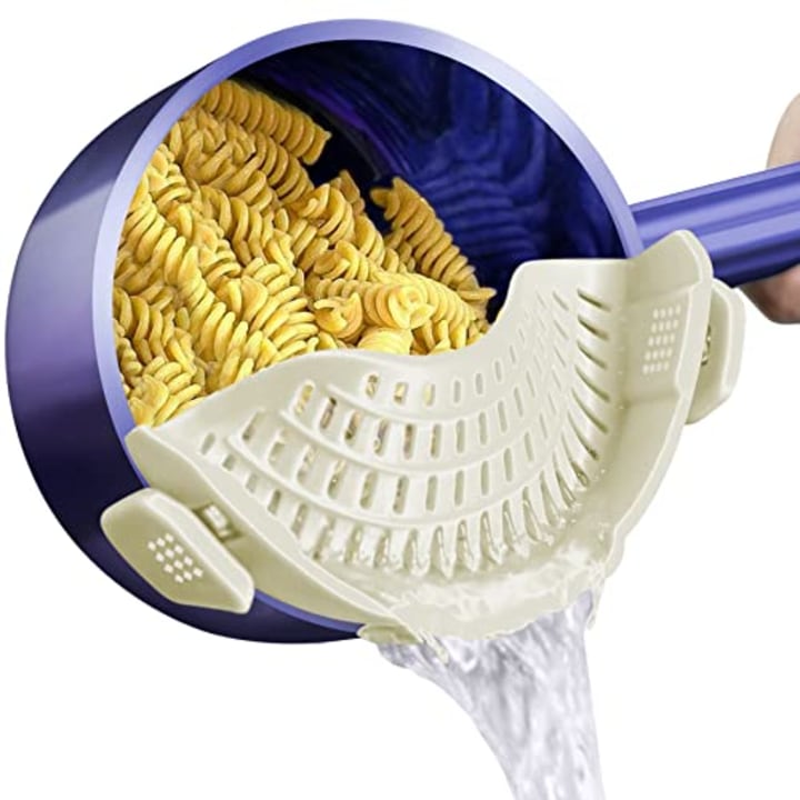 Auoon Clip On Strainer