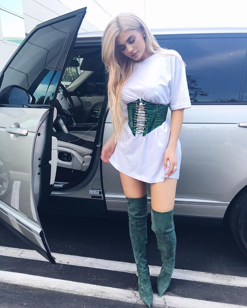 Kylie in her bleach blonde era