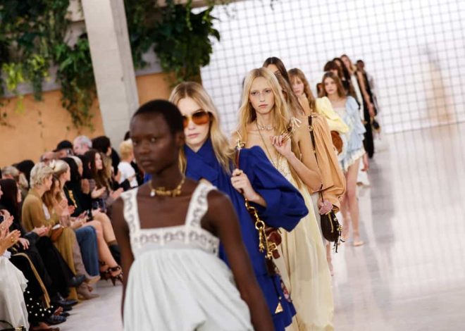 Chloé brings back bloomers, blousons and baby blue at Paris Fashion Week