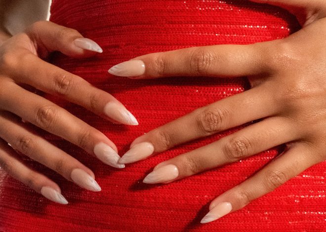 NYFW Proves That Quartz Nails Are the New Chrome