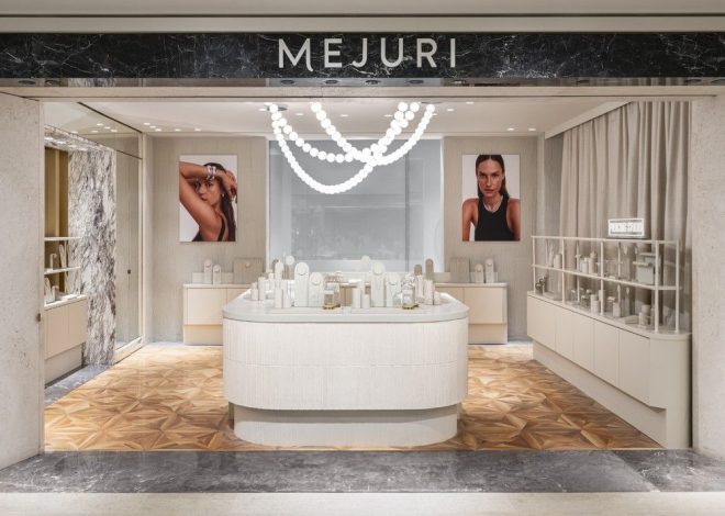 You can now buy Mejuri jewelry at Holt Renfrew