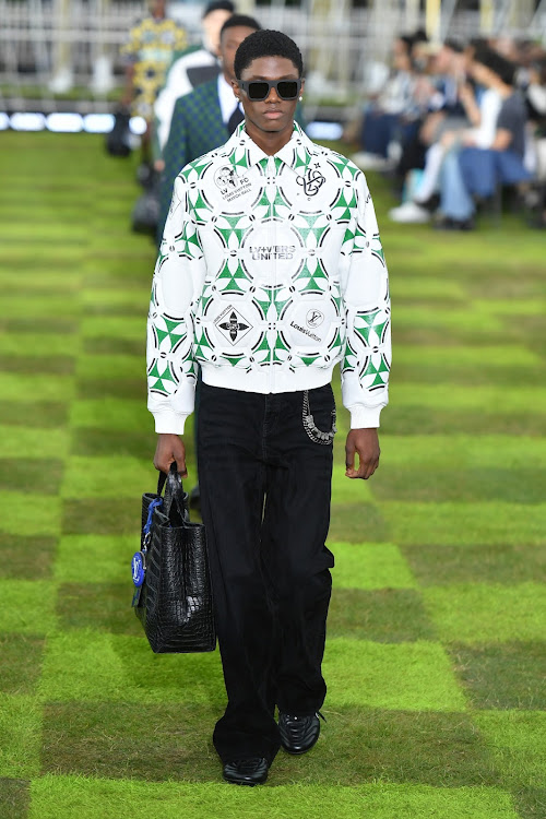 Model walks the runway during the Louis Vuitton Menswear Spring/Summer 2025 show as part of Paris Fashion Week.